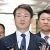 강신명 전 경찰청장 구속..이철성은 기각