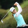 박민지, 보그너 MBN 여자오픈 단독 선두... "무아지경으로 치겠다"