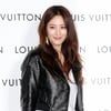 배우 수현, 3살 연상 美 스타트업 기업인과 열애 