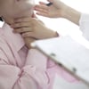 허스키하게 변한 목소리, 성대 마비 의심!