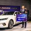 기아차, KBO리그 MVP 린드블럼에 'K7' 수여