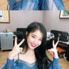 아이유, 대만에서도 빛난 흑발 머리+파란 시스루 '요정'