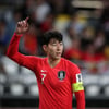 손흥민, 2019 KFA 시상식 '올해의 선수상'...개인통산 4번째 수상 