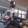 클라라, 마스크 끼고도 부지런한 운동.."해 뜨듯 운동합니다"