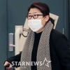 '기생충' 빛낸 이정은, 오스카 4관왕 기쁨 안고 귀국