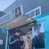 잭슨, 갓세븐 의리..진영에 커피차 선물 "예뻐해주셔서 감사"