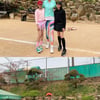 '윤종신♥' 전미라, 딸들도 길쭉한 팔다리..테니스 삼매경