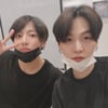 방탄소년단 정국X슈가, 꿀 뚝뚝 투샷 "어린왕자와 함께♥"