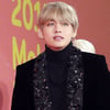 "우리에게 와줘서 고마워♥" 방탄소년단 뷔 데뷔 7주년 팬들 '축제의 장'
