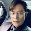 이병헌, 진지한 셀카..춘사영화제 남우주연상 포스