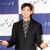2PM 옥택연, 비연예인 여성과 열애 인정[공식]