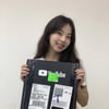 안소희, 유튜브 구독자 10만 돌파 "실버 버튼 왔다네"