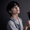 방탄소년단 뷔, 고혹적 분위기로 시선 압도..역시 '화보 천재'