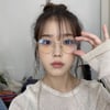 아이유, 올림머리X잠자리 안경..편한 모습도 '러블리+큐티'