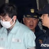 심석희, 조재범 재판 출석해 눈물로 증언