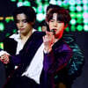 방탄소년단 진 '매혹적 손키스'[★포토]
