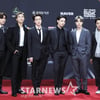 방탄소년단 '다이너마이트' 홀리데이 리믹스 공개 "사랑에 보답"