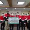KT, 수원시에 3000만원 상당 '사랑의 산타' 후원 물품 전달