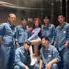 현아, 남자들에 둘러싸여 고혹美 방출..♥던 질투하겠네[스타IN★]