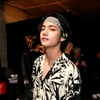 방탄소년단 뷔 자작곡 'Sweet Night' 美 아마존 1위..글로벌 팬들 축하 속 '화려한 역주행'