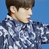 神도 때론 반바지를 입지..방탄소년단 진, 조각 같은 미모+완벽 피지컬 "김석진 얼굴이 절경이고 장관"