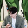 유태오 '분위기에 취해'[★포토]