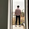 김수현, 뒷모습도 멋져..뿜어져 나오는 진한 남자의 향기 [스타IN★]