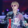 '퍼피퍼피퍼피퍼피 오우~' 방탄소년단 진, 사랑스러운 '김퍼피♥'..韓실트 장식 '후끈'