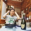 김영철, '자가격리' 근황 공개..한옥서 떡갈비·샴페인 먹방 "그리워"
