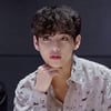 "아이코닉이 됐다" 방탄소년단 뷔, '버터' 언박싱 영상 비건 브랜드 셔츠 품절 대란