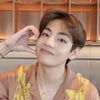 "아미는 내 친구" 방탄소년단 뷔, 18분간의 행복한 먹방+음방..보이즈투맨 "감사" 전 세계 팬들 '열광'