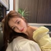 신세경, 미소 장착 '인형미모'..문근영도 감탄 "공주 같아" [스타IN★]