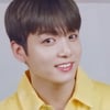 주머니에 쏙~ 방탄소년단 정국, 귀여움 두배 '키링남' 매력