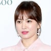 송혜교, 광복절 맞아 서경덕 교수와 의기투합 '뉴욕 독립운동 역사 안내서' 기증