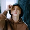 석진이 후드티 'Sold Out', 석진이 티셔츠 'Sold Out'..방탄소년단 진, 품절대란 '솔드아웃 킹'