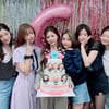 다이아, 데뷔 6주년 자축…'다 예쁜 아이들' 꽃미모 집합
