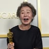 오스카 거머쥔 윤여정, 최고 영예 금관문화훈장 수훈