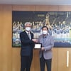 정지택 KBO 총재, 곽합 국군체육부대장에 감사패 받아