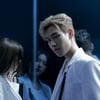 뱀뱀, 프리 싱글 'Who Are You'  화이트 슈트 콘셉트 포토 공개