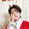 방탄소년단 뷔, 'Christmas Tree' 최단시간 아이튠즈 50개국 1위..전 세계 사로잡은 '김태형 감성 파워'
