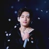 '최강 솔로' 방탄소년단 뷔 'Christmas Tree' MV 1천만뷰 돌파
