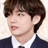 방탄소년단 뷔, '밸런타인데이 초콜릿 주고 싶은 男아이돌' 1위..'2년 연속'