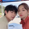 안은진x김성철, 눈부신 미모..한예종 동기들 훈훈한 우정샷[스타IN★]