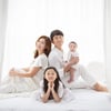 "꿈이 현실로" 이정민, 네 가족 완전체 공개..훈남 의사 남편까지 [스타IN★]