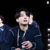 방탄소년단 정국, 美콘서트 맞배까기 배틀..역대급 팬서비스