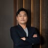 '범죄도시2' 이상용 감독 "데뷔작으로 천만 관객..솔직히 겁나요"[★FULL인터뷰]