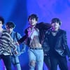 "완벽한 식스팩" 방탄소년단 정국, '탄탄 근육질 K팝 미남' 1위..엘르 걸 재팬