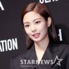 제니, 뷔와 사생활 유출..YG, 40일 지나 침묵 깨고 "법적 대응" [종합]