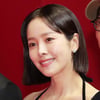 '블랙' 한지민·'화이트' 전종서..부국제 레드카펫 빛낸 ★들[27th BIFF]