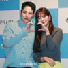 이수혁-오연서 '사랑스런 손하트'[★포토]